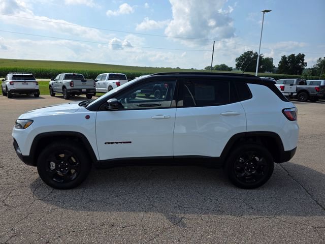 Used 2023 Jeep Compass Trailhawk image 24