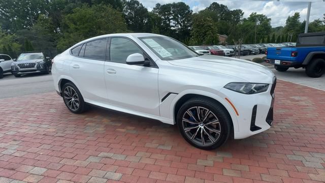 Used 2026 BMW X6 xDrive40i AWD/4WD image 4