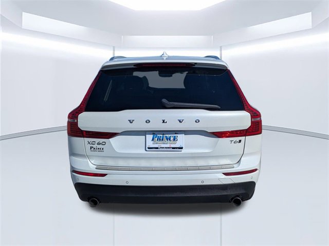 Used 2018 Volvo XC60 T6 Momentum w/ Convenience Package image 6