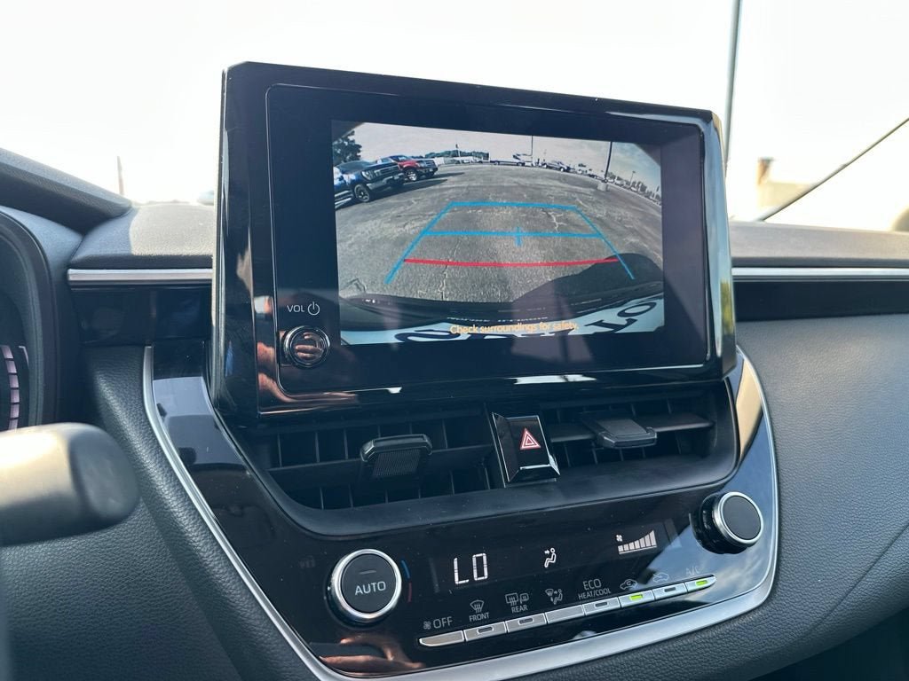 Used 2026 Toyota Corolla LE FWD image 20