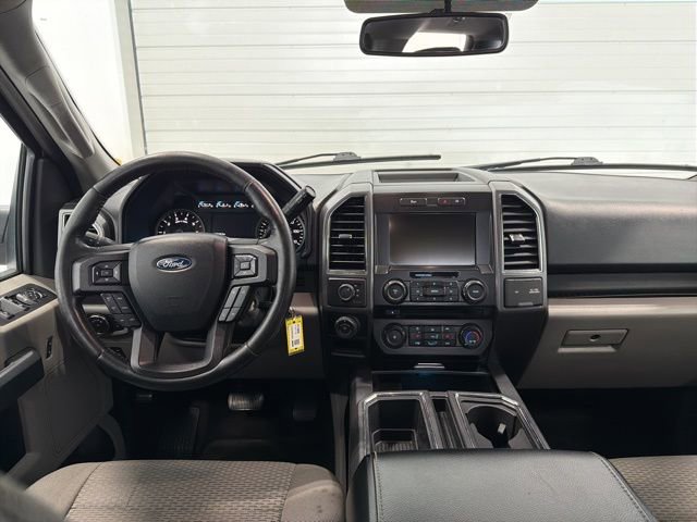 Used 2017 Ford F150 XLT w/ Equipment Group 302A Luxury AWD/4WD image 27
