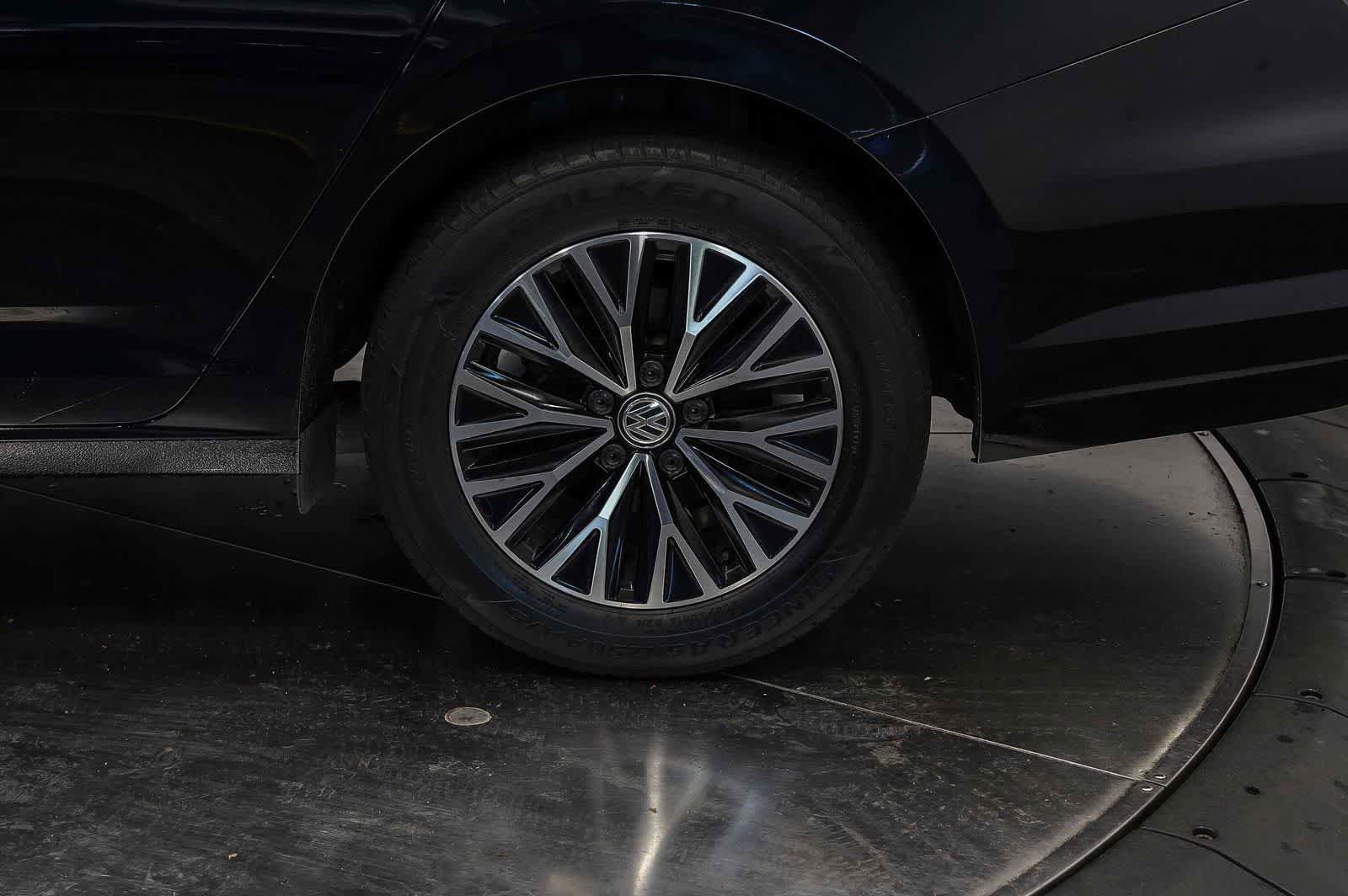 Used 2019 Volkswagen Jetta SEL FWD image 10