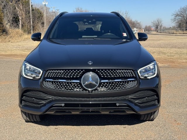 Used 2020 Mercedes-Benz GLC 300 4MATIC image 2