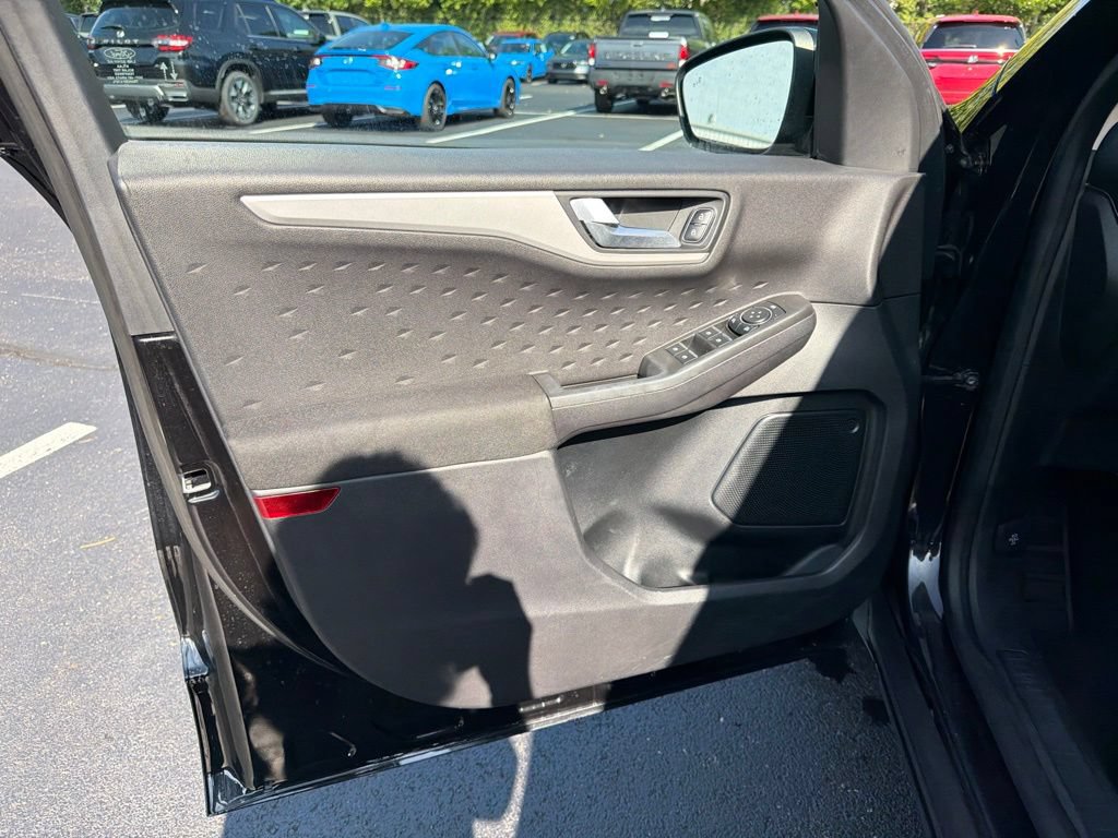 Used 2020 Ford Escape SE AWD/4WD image 17