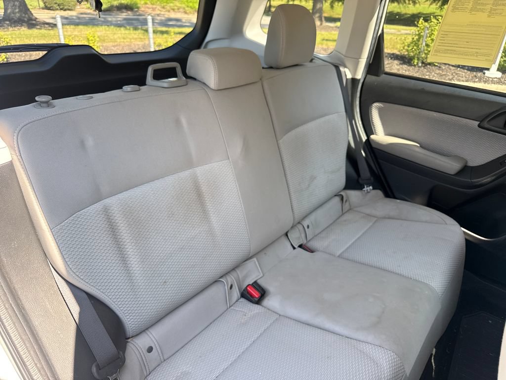 Used 2017 Subaru Forester 2.5i AWD/4WD image 33