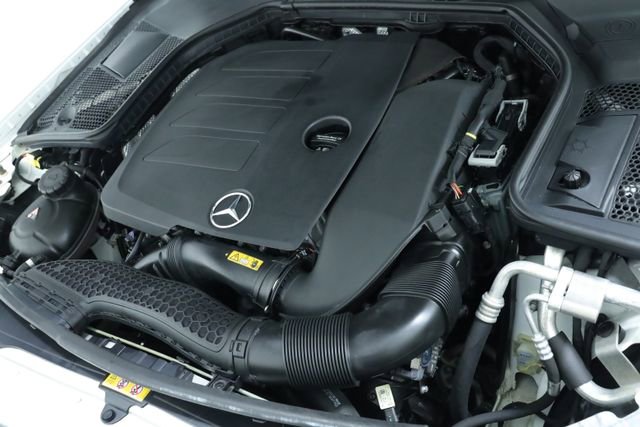 Used 2021 Mercedes-Benz C 300 Sedan image 9
