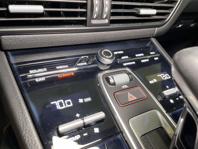 Certified 2019 Porsche Cayenne AWD/4WD image 34