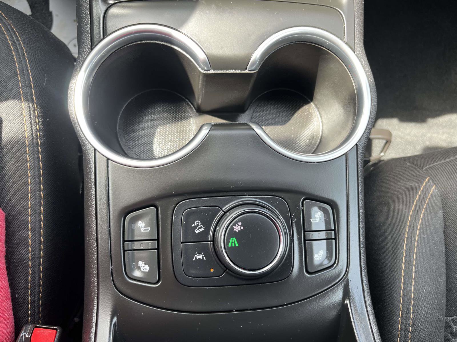 Used 2020 GMC Terrain SLE w/ Driver Convenience Package FWD image 20