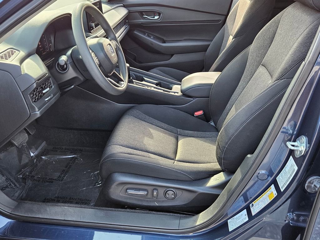 Certified 2023 Honda Accord EX image 4