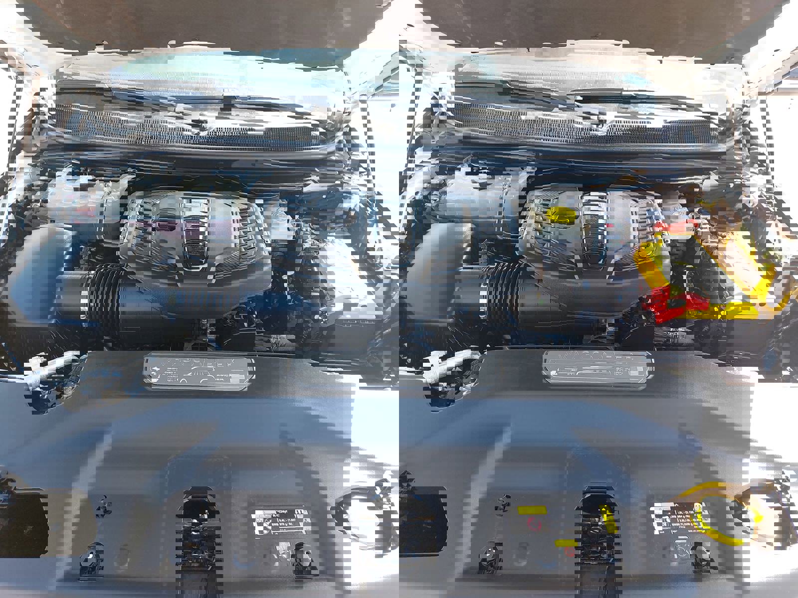 Used 2023 Jeep Wagoneer L Series II image 32