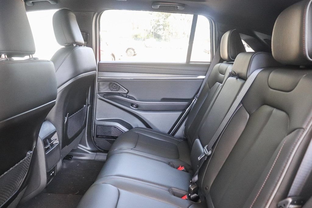 New 2025 Jeep Wagoneer S Limited AWD/4WD image 18