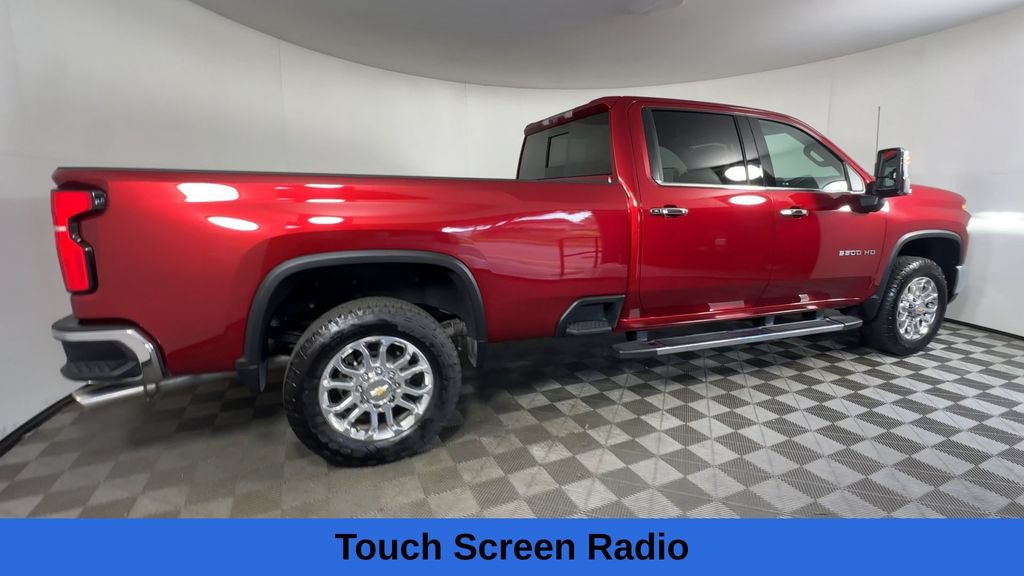Used 2025 Chevrolet Silverado 3500 LTZ w/ LTZ Premium Package AWD/4WD image 12