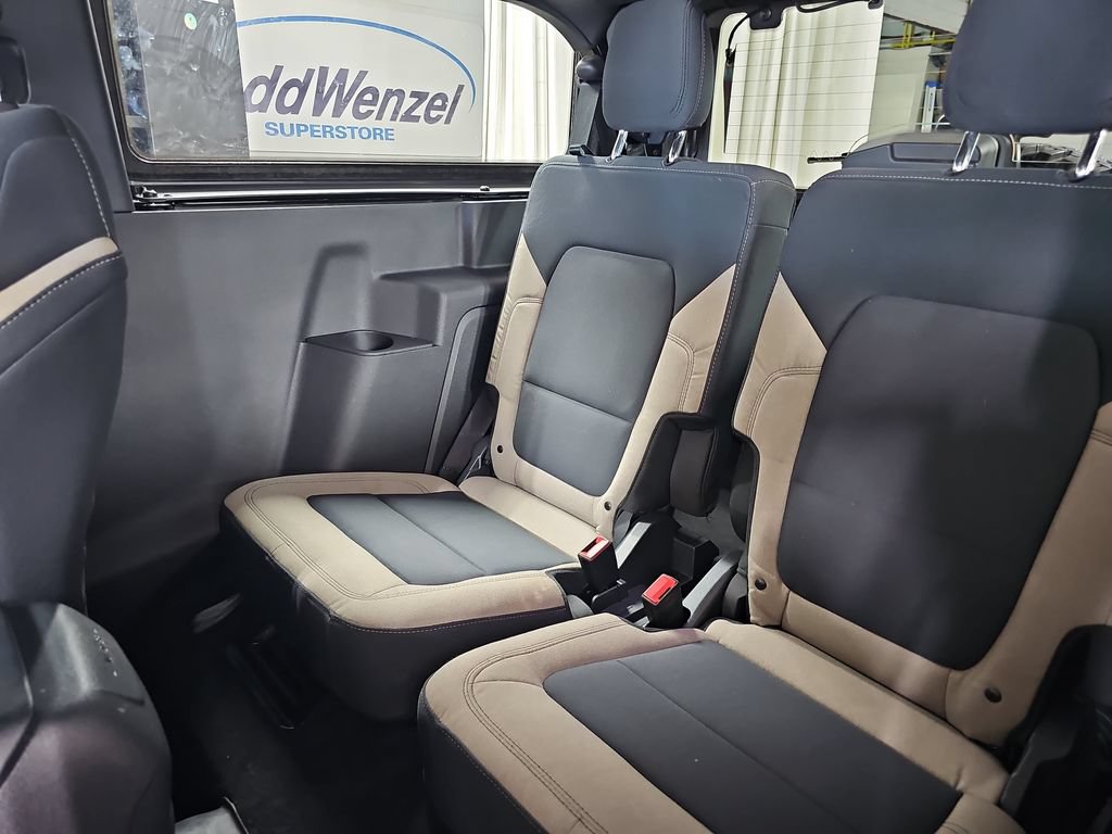 Used 2022 Ford Bronco Big Bend w/ Sasquatch Package AWD/4WD image 17
