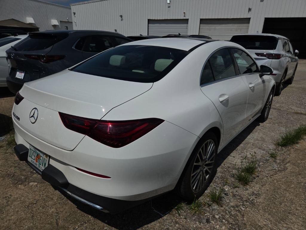 Used 2025 Mercedes-Benz CLA 250 image 9