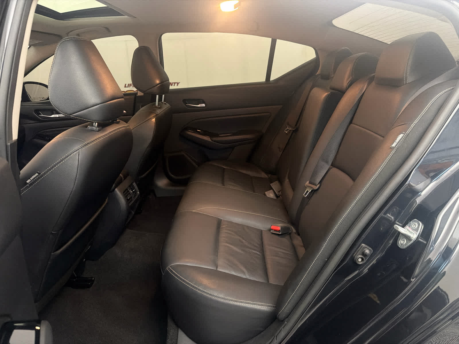 Used 2021 Nissan Altima 2.5 SL FWD image 16
