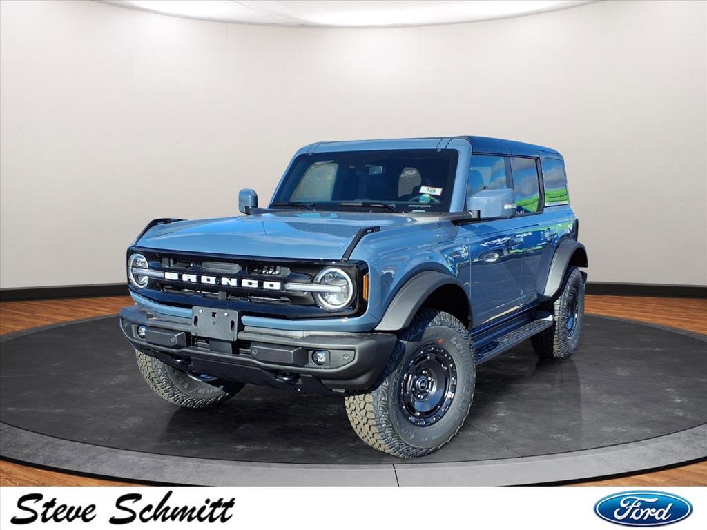 New 2025 Ford Bronco Outer Banks w/ Sasquatch Package