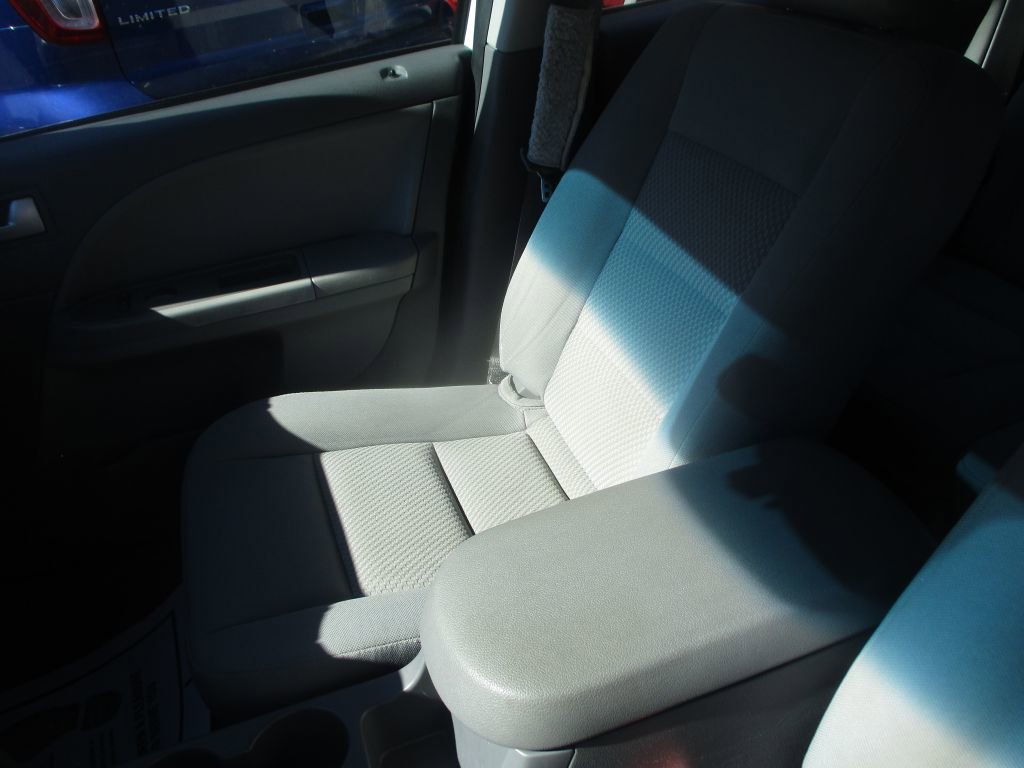 Used 2006 Ford Freestyle SE image 11