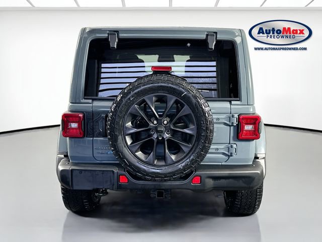 Used 2025 Jeep Wrangler Unlimited Sahara image 7