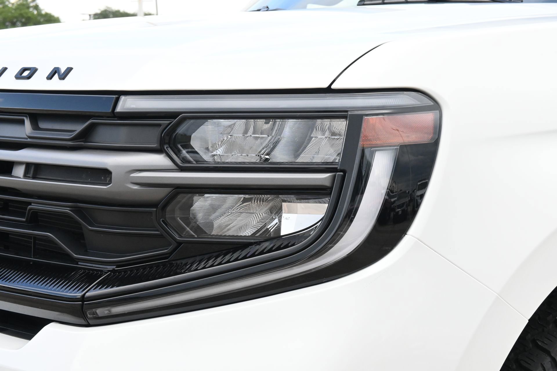 Used 2025 Ford Expedition Tremor AWD/4WD image 26