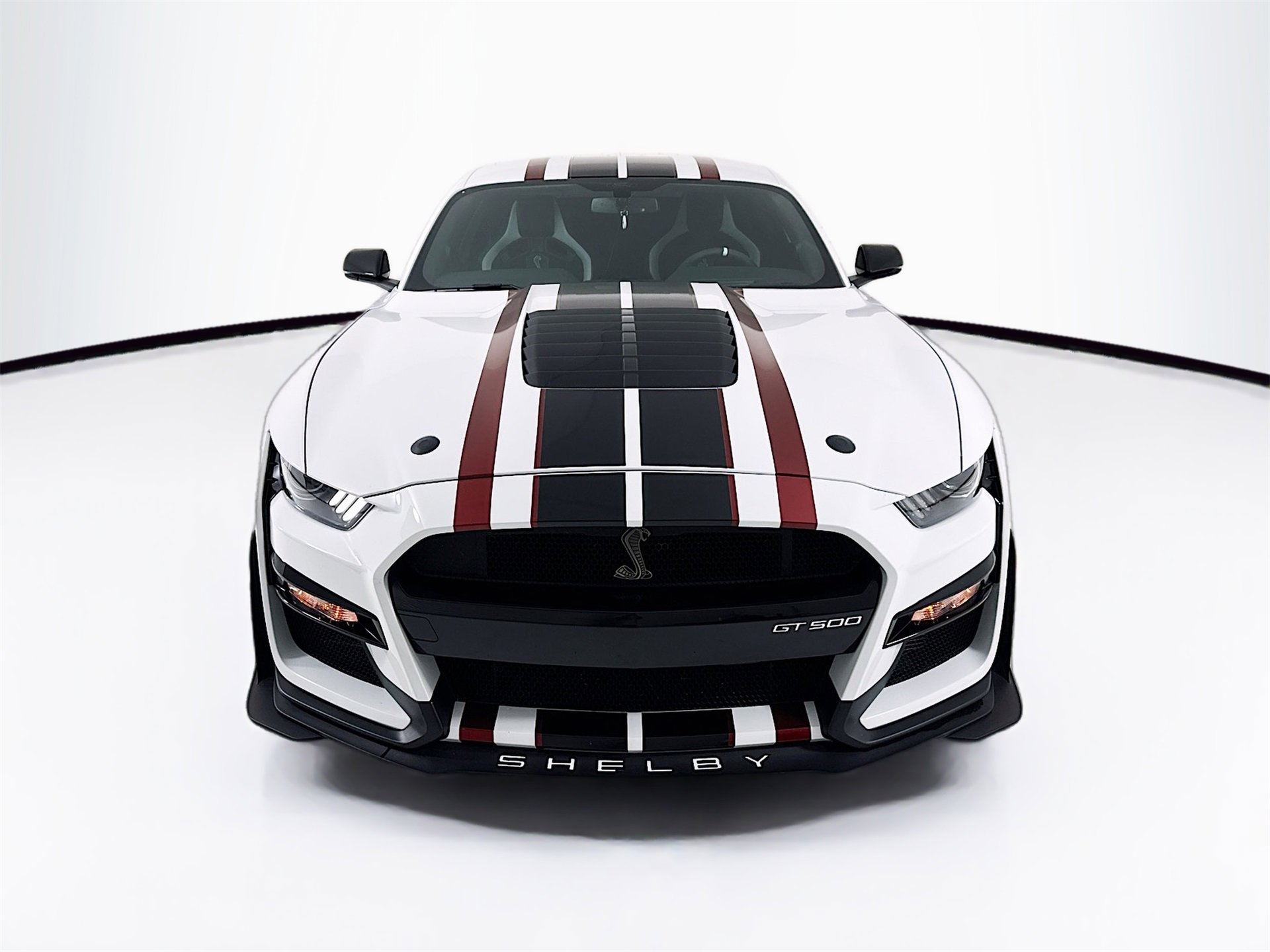 Used 2020 Ford Mustang Shelby GT500 w/ Technology Package image 2
