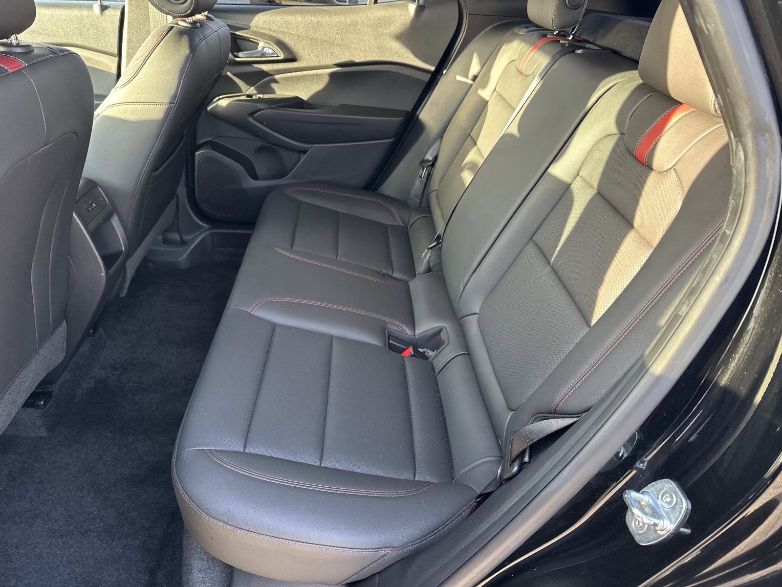 Certified 2024 Chevrolet Trax RS w/ Driver Confidence Package image 11