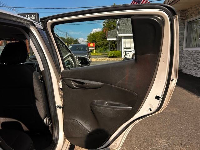 Used 2018 Chevrolet Spark LT FWD image 15
