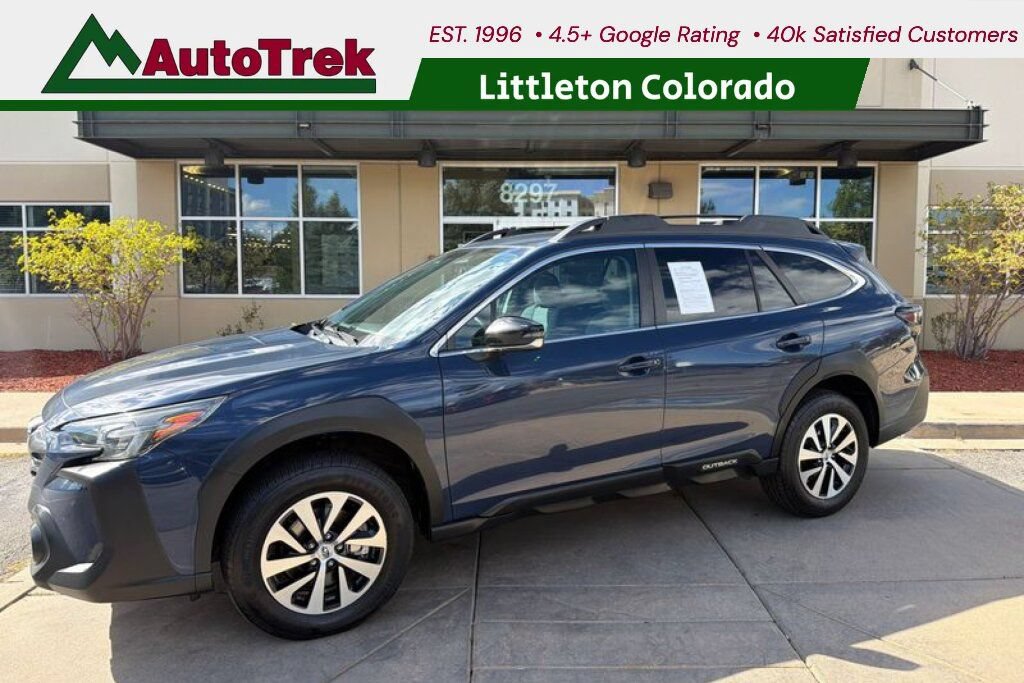 Used 2023 Subaru Outback Premium AWD/4WD image 1