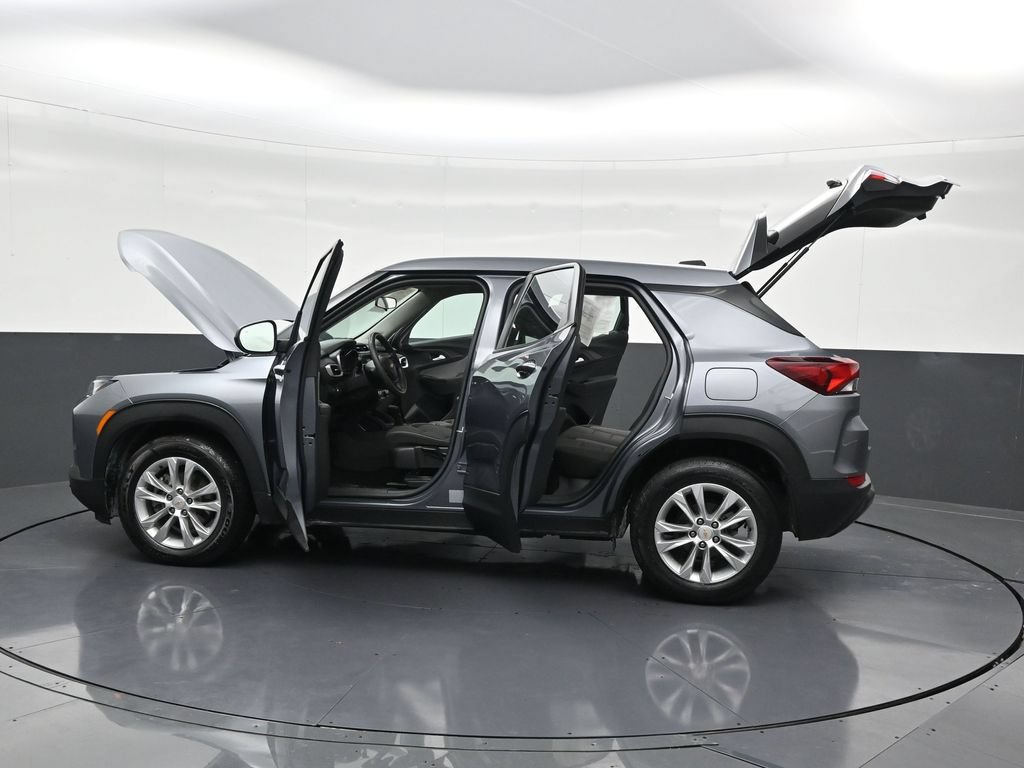 Used 2022 Chevrolet TrailBlazer LS FWD image 34