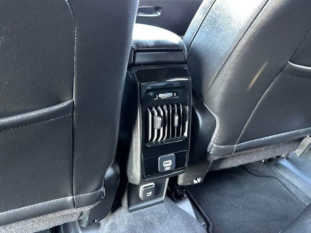 Used 2024 Jeep Compass Latitude image 23