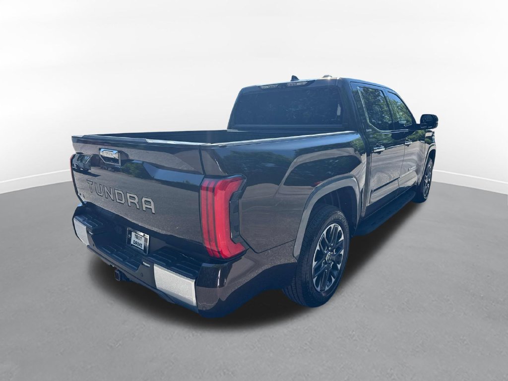Used 2023 Toyota Tundra Limited AWD/4WD image 6
