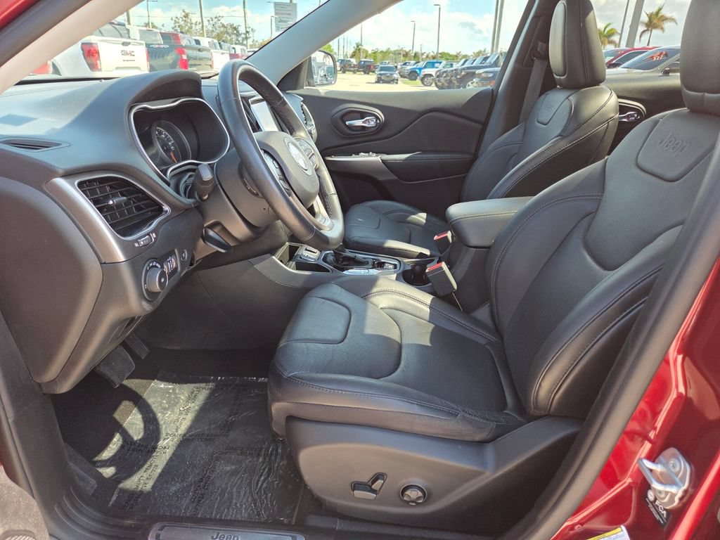 Used 2021 Jeep Cherokee Limited w/ Elite Package FWD image 23