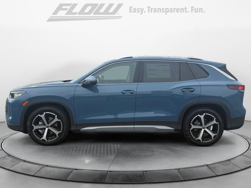 New 2026 Volkswagen Tiguan SE FWD image 4