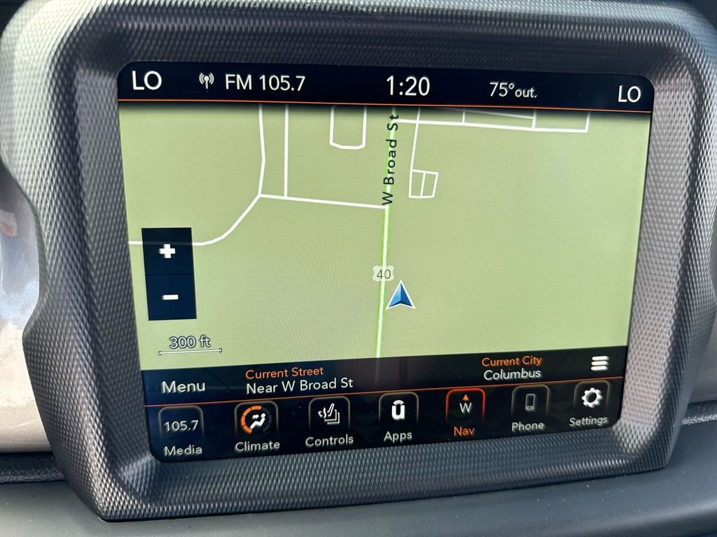 Used 2022 Jeep Gladiator Overland w/ Cold Weather Group image 18