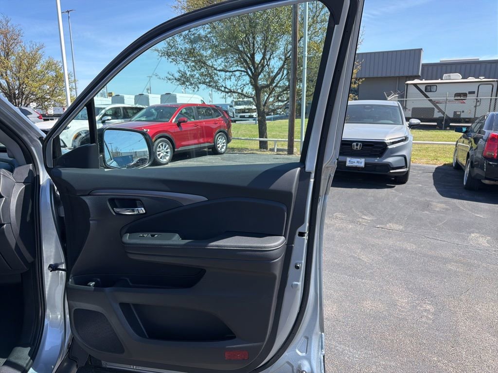 New 2026 Honda Ridgeline RTL image 35