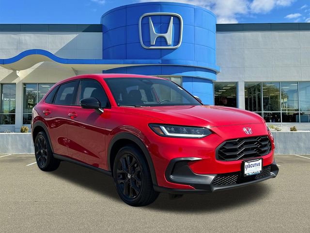 Used 2025 Honda HR-V Sport image 1