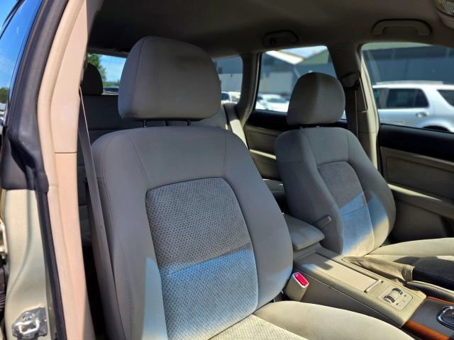 Used 2005 Subaru Outback 2.5i AWD/4WD image 37