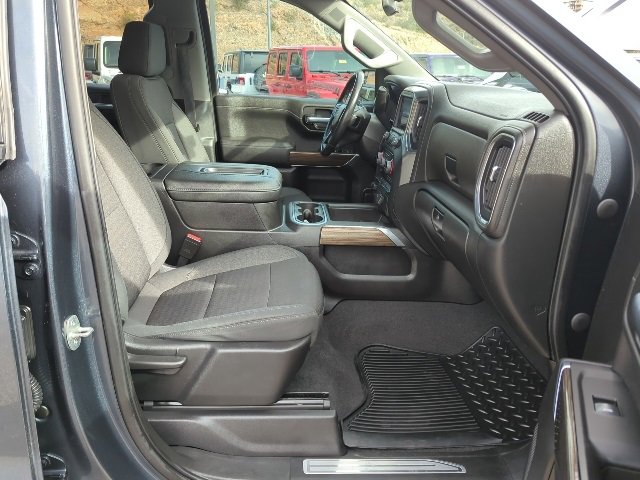 Used 2021 Chevrolet Silverado 1500 LT Trail Boss image 19