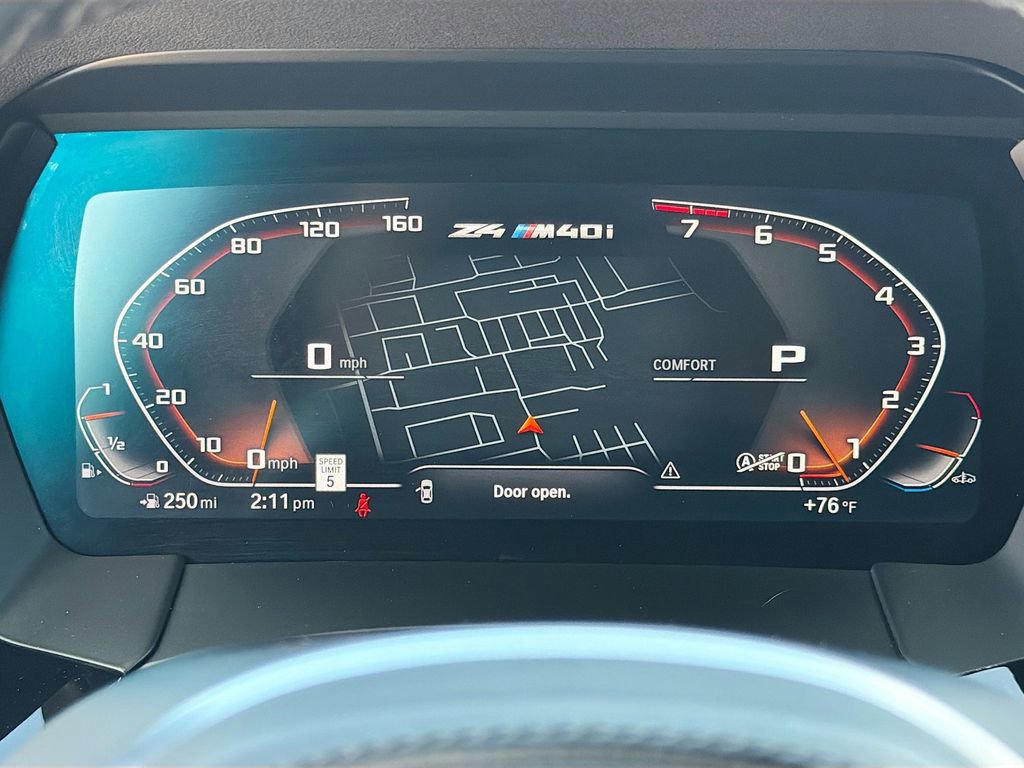 Used 2023 BMW Z4 M40i w/ Premium Package image 36