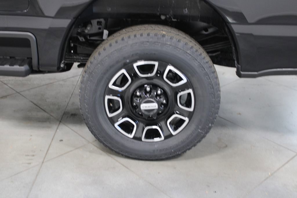 New 2026 Ford F350 Platinum image 18