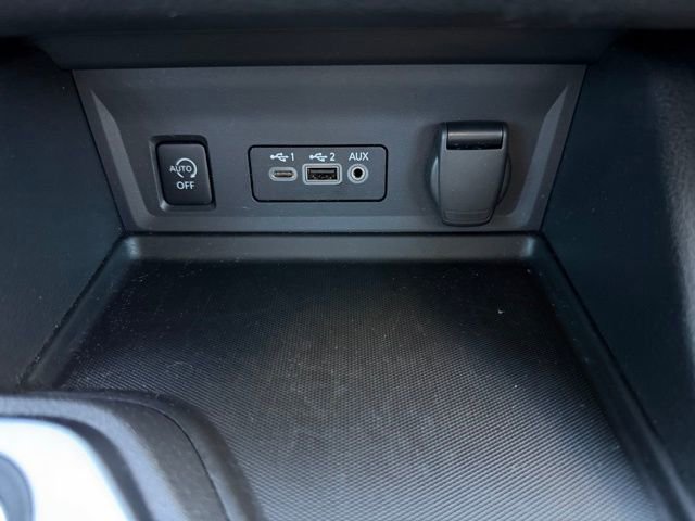 Certified 2025 Nissan Sentra SR w/ SR Premium Package image 24