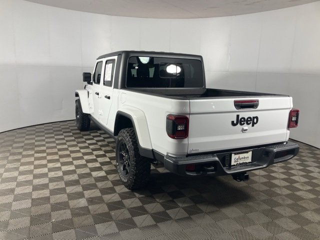 Used 2024 Jeep Gladiator Sport image 6
