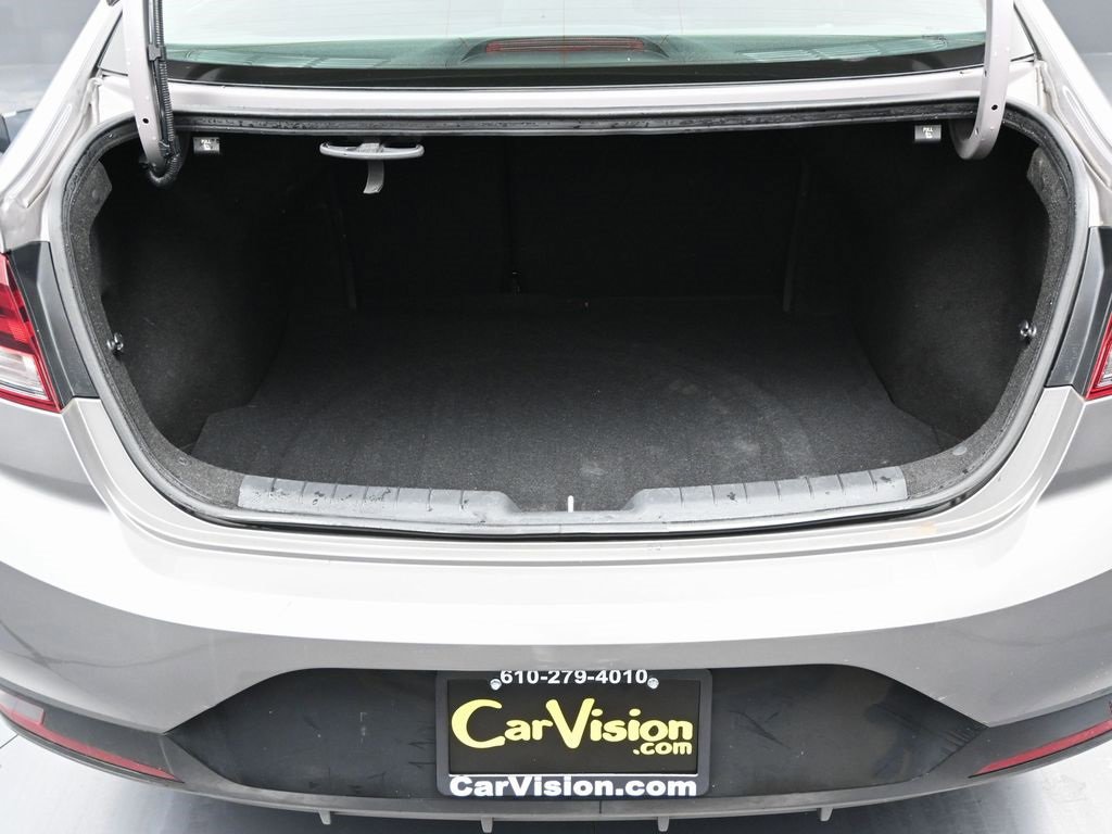 Used 2020 Hyundai Elantra Value Edition w/ Cargo Package (C1) image 14