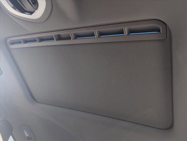 Used 2016 Porsche Panamera 4 Edition image 14