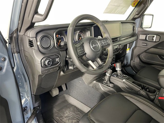 New 2025 Jeep Wrangler Unlimited Rubicon 392 image 3