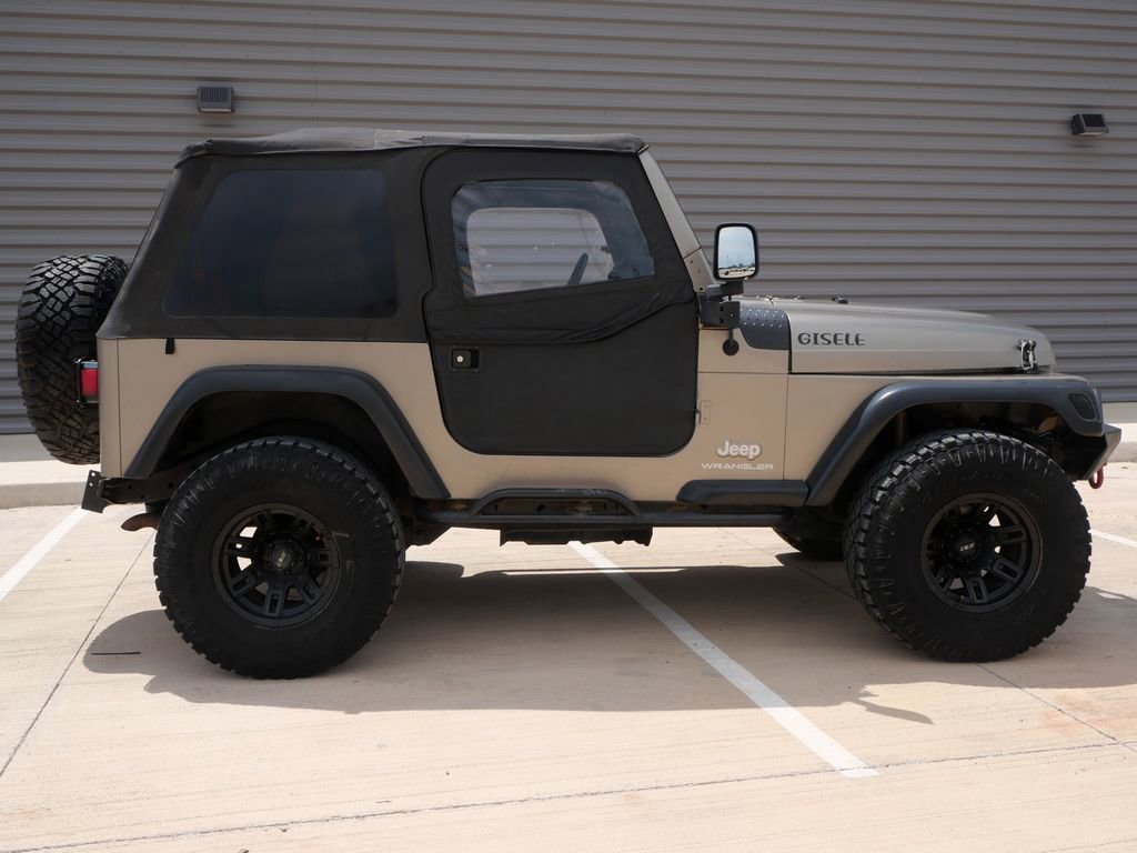 Used 2004 Jeep Wrangler SE w/ Ecco Tire & Wheel Group AWD/4WD image 2