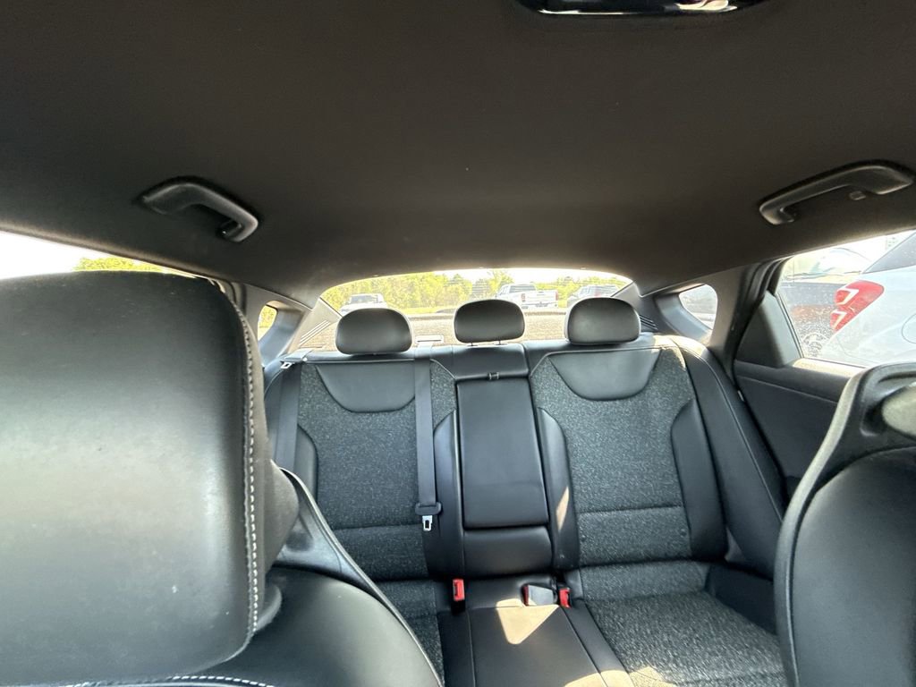 Used 2025 Kia K4 GT-Line image 28