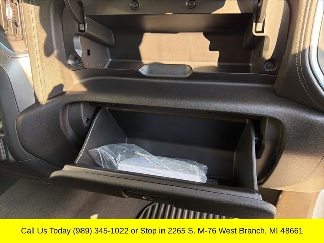 Used 2021 Chevrolet Silverado 1500 LT w/ Remote Start Package image 36