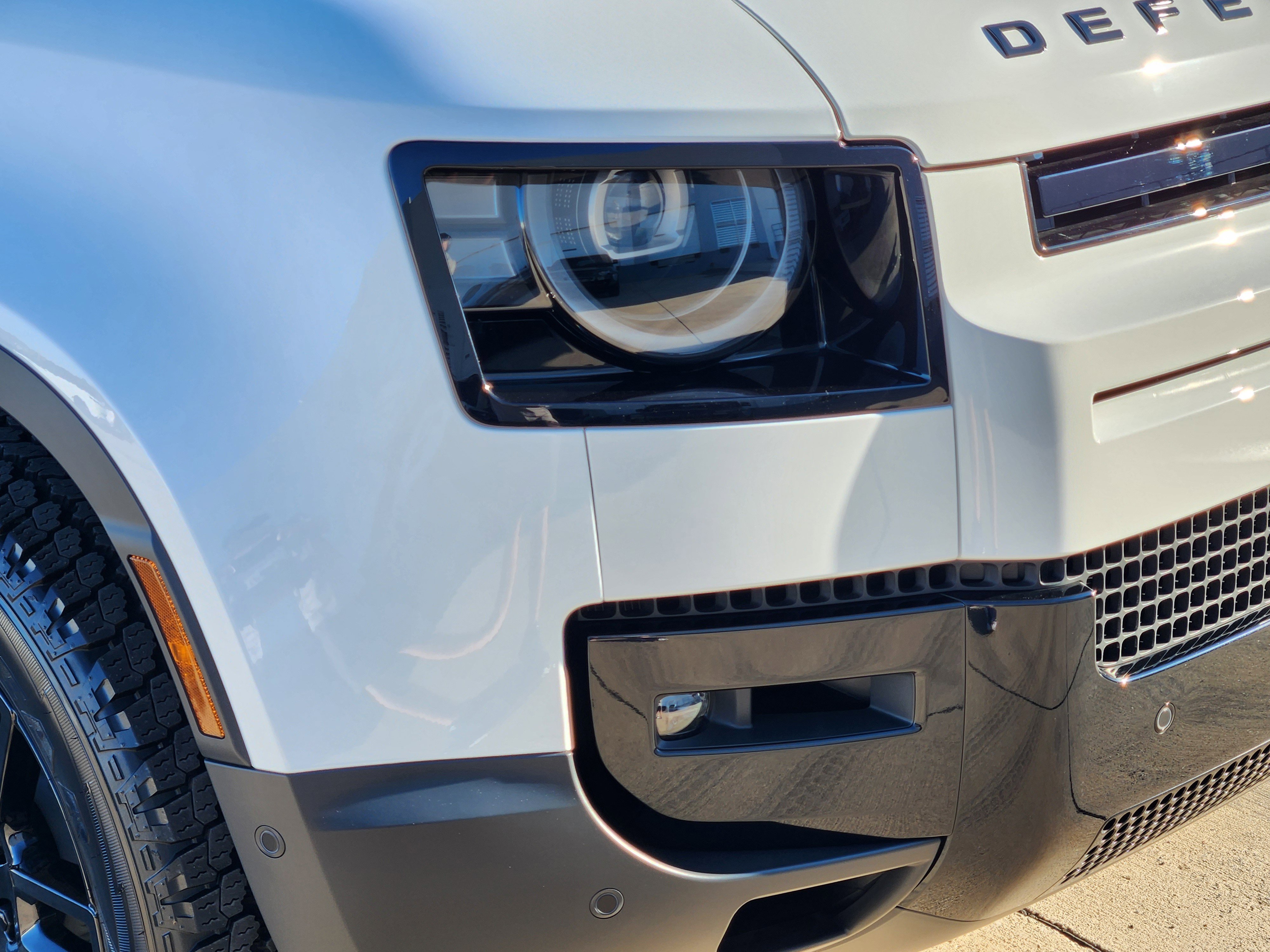 New 2026 Land Rover Defender 110 S image 8