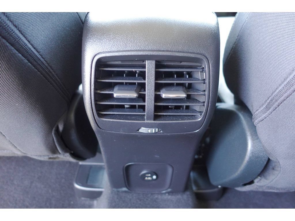 Used 2022 Ford Escape SE AWD/4WD image 29