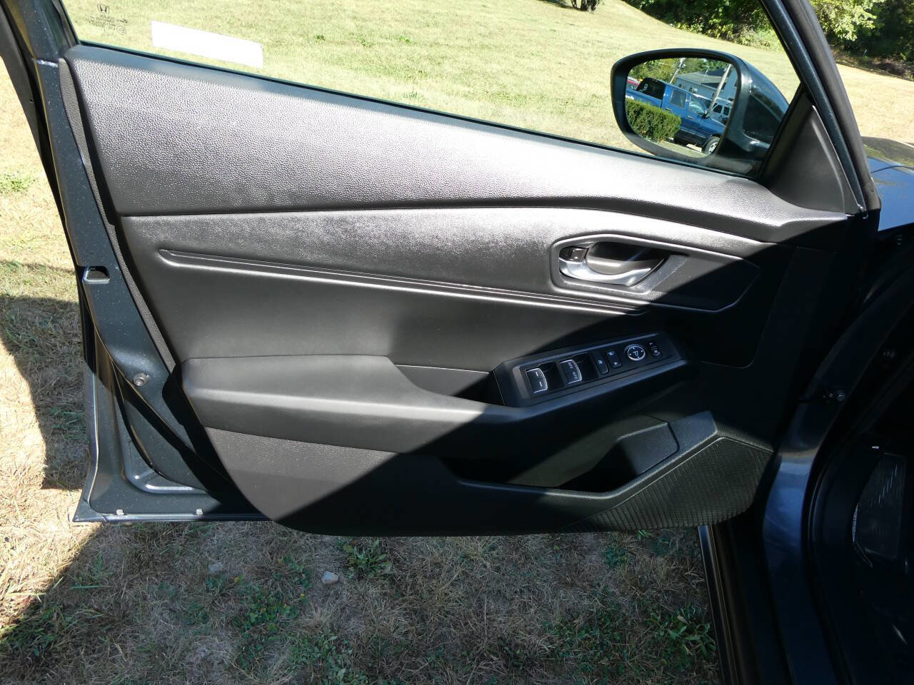 Used 2025 Honda Accord SE image 22
